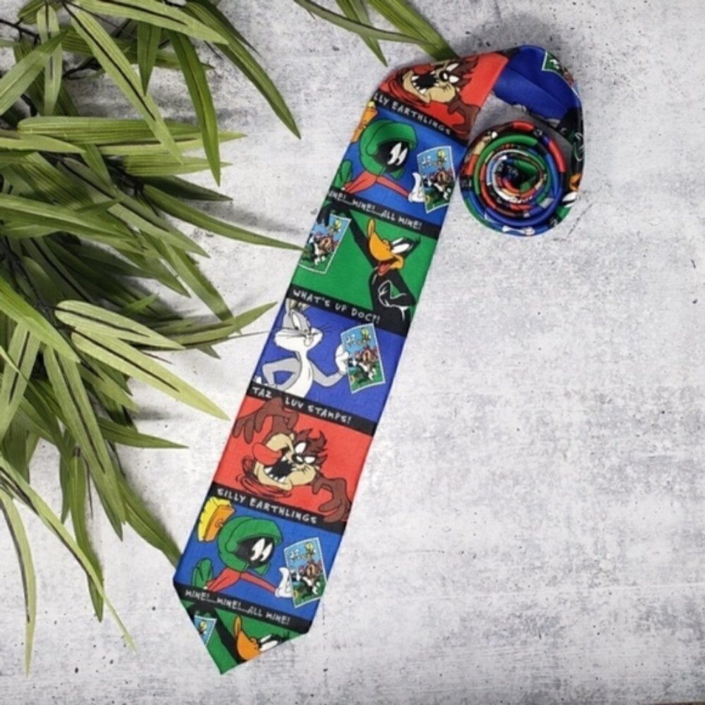Looney Tunes Colorful Stamp Collection Tie Taz Bugs Bunny Daffy Duck Marvin